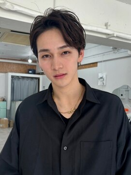 ポーチバイハニー オモテサンドウ(PORCH by HONEY omotesando) カルマパーマアップバングブルーブラックスペインカール黒髪2