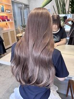 サンク 原宿 表参道(cinq) ブリーチカラーハイトーンカラーヘーゼルベージュカラーブリーチ