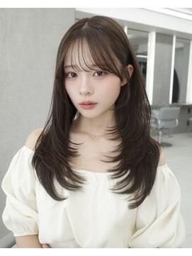 マウル 栄(MAEUL) 大人ガーリー　ダークアッシュ　似合わせカット