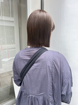 ソア(soa) ボブ/ミニボブ/ぷつっとボブ/ベージュカラー/透明感カラー