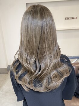 ヘアアンドメイクフリッシュ(HAIR&MAKE FRISCH)の写真/【三宮/元町駅すぐ*仕事帰りOK】大人女性の為のプライベートサロン"ＦＲＩＳＣＨ"お悩みに寄り添う＊