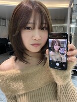 ロンドルピナス 小倉(Lond Lupinus) ミディアムレイヤーカット/似合わせカット/大人ガーリー/20代あ