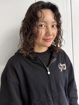 ジュリエッタ(giulietta) ミディアムレイヤー ウェーブパーマ スパイラルパーマ