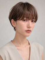 サーカス バイ ビュートリアム 青山(CIRCUS by BEAUTRIUM)&nbsp;シースルーバング丸みショート｜柔らかブラウンの大人ショート