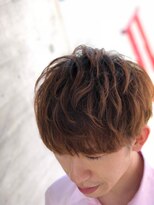 アッシュタカサキ(ash takasaki)&nbsp;20代30代　マッシュミディアム　束感パーマ　ショートスタイル