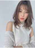 大人かわいいゆるふわ愛されヘア◎ヌーディーベージュ