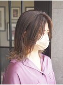 グラデーションカラーのミディアムレイヤースタイル