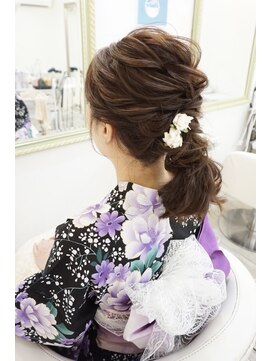 ヘアアンドメイクジップ恵比寿 (Hair＆Make ZIP) 浴衣 ポニーテール アレンジ　着付け