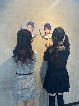 キッススワン(KISS SWAN) アイドルが奏でるコンサートペアヘアセット