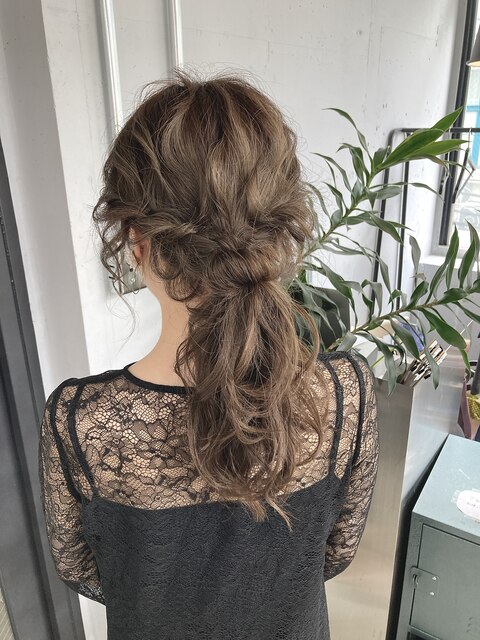 大人ゆるふわポニーテール【高田馬場、ヘアアレンジ】