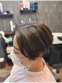 ショートボブ