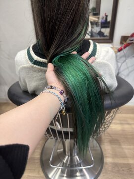 エスト 幕張本郷(est.) 黒髪/ボブルフ/ネビージュ/小顔/ワンレン/幕張/髪質改善/前髪