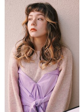 レジュアル(RESSUAL) メルティーカラーフェミニンロング似合わせウェーブミディアム