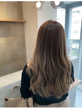 ハコネコ(haconeco) バレイヤージュカラー