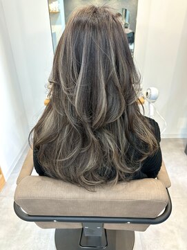 コス(KOS) 【KOS 立川】ロングレイヤー×ハイライトデザイン