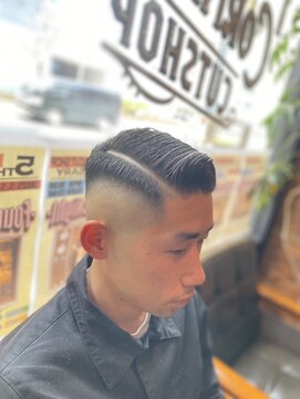 フォーコーナーズ(Four Corners) ハイフェード