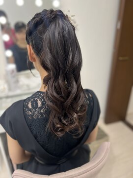 ルノンルージュ(Renon Rouge) ポニーアレンジ