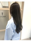 植田まい＊ダークオリーブグレージュ