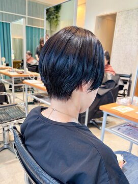 ヘアーエスクールエミュ(hair S. COEUR emu) 大人のコンパクトショート/松井山手美容室/枚方美容室/ヘアカタ