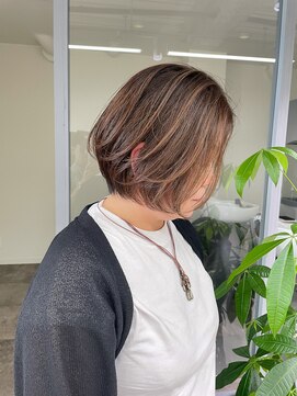 ハイライトボブ40代50代グレイカラー白髪染め白髪ぼかし