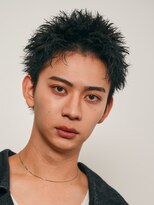 テン 心斎橋(tenn.)&nbsp;アクティブショートフェザーパーマルーズショートセンターパート