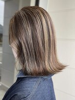 アース 大井町店(HAIR & MAKE EARTH)&nbsp;20代30代◎透明感ハイライトアッシュミディアム