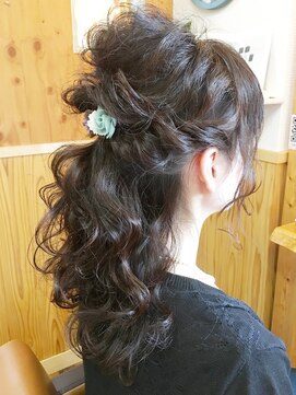 ララテラス(LaLa Terrace) ~LaLa Terrace流~簡単ハーフアップヘアアレンジ