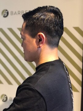 バーバーバー 千葉(BARBER-BAR) 大人の刈り上げスタイル