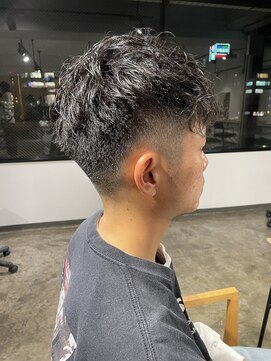 ザ オーダー(THE ORDER) フェードの刈り上げスタイル