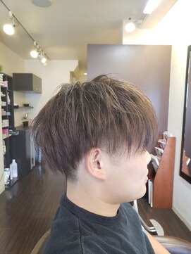 ヘアメイク ビス(Hair Make Bis.) フェードカット