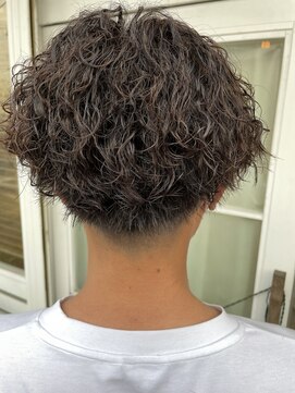 フラバー(flover) flover【ツイストxスパイラル】メリハリのあるメンズパーマ