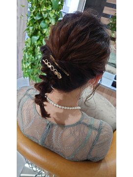 オリ 仙台(Oli) 20代～30代大人ナチュラルくびれヘア前髪似合わせカット［仙台］