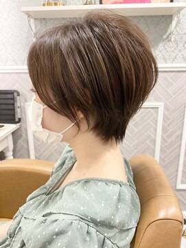 ロンドジェネルーズ 柏(Lond generous) 【斉藤 航人】テラコッタくすみブルーのミニウルフショートボブ