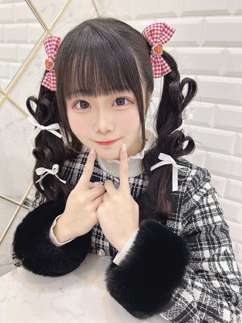 あたっちゅ！北瀬なぎちゃん可愛くヘアメしました♪：L201420355