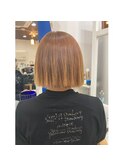 おかっぱショートカット