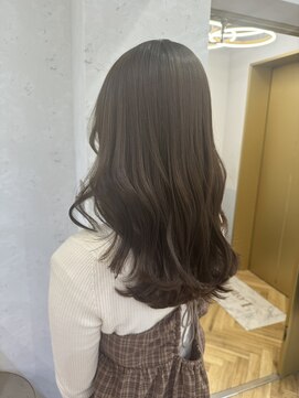 ロンドプランタン 恵比寿(Lond Printemps) イノアカラーでツヤもある綺麗な髪へ