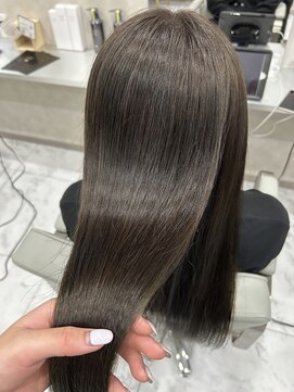 キング(K!ng) オリーブブラウン