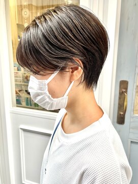 ヘアーシュシュカム(hair chouchou come) ☆立体性ハンサムショート☆hair chouchou come 奥山