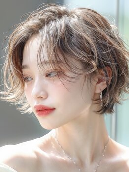 ルーラ(LAURA)の写真/透明感、高発色のダメージレスヘアカラー☆ブリーチやインナーカラーも人気☆