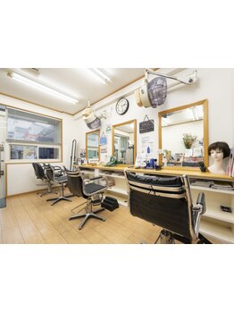 ハレの日もお任せ！高技術の着付けとアップセットで、差のつく華やかスタイルを叶える。着物レンタルも◎