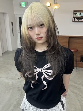 リヴ オオサカ(LIV OSAKA) トブロンド/ルーツカラー/レイヤーカット/ブリーチ/梅田