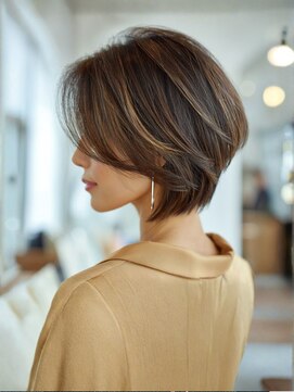 サンタフェ 岐阜島店(Santa'Fe) 明るい白髪染め/白髪ぼかし/似合わせショート/グレイカラー