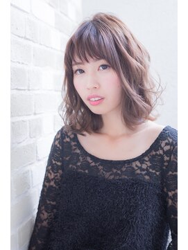 エルサフィロ キタハマ(el zafiro kitahama) 【el zafiro  kitahama】外ハネ　ふんわり　ロブ