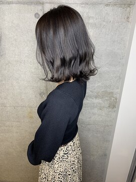 アヴァンス 光明池店(AVANCE.) ダークグレージュ