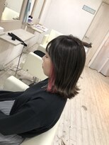 ヘアースタジオ ゼン(hair studio Zen)&nbsp;イヤリングカラー×ミニウルフ【MAYURI】