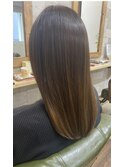ストレートセミロング