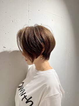 プエンテ(PUENTE) 前下がりショートボブ☆