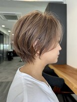 ビューエヒメ(VIEW EHIME)&nbsp;大人ラフウェーブ20代30代40代ボブブラウンスウィングショート