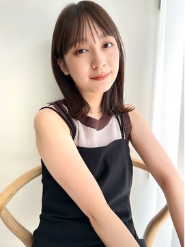 ガーデンヨコハマエスト(GARDEN YOKOHAMA est) 外はね　鎖骨ロブ　似合わせカット　グレーベージュ　前髪カット