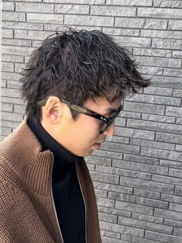 レンジヘアー(lange hair)の写真/短髪パーマも人気☆スパイキーショートをベースにソフトツイストや王道のツイストスパイラルもお任せ下さい